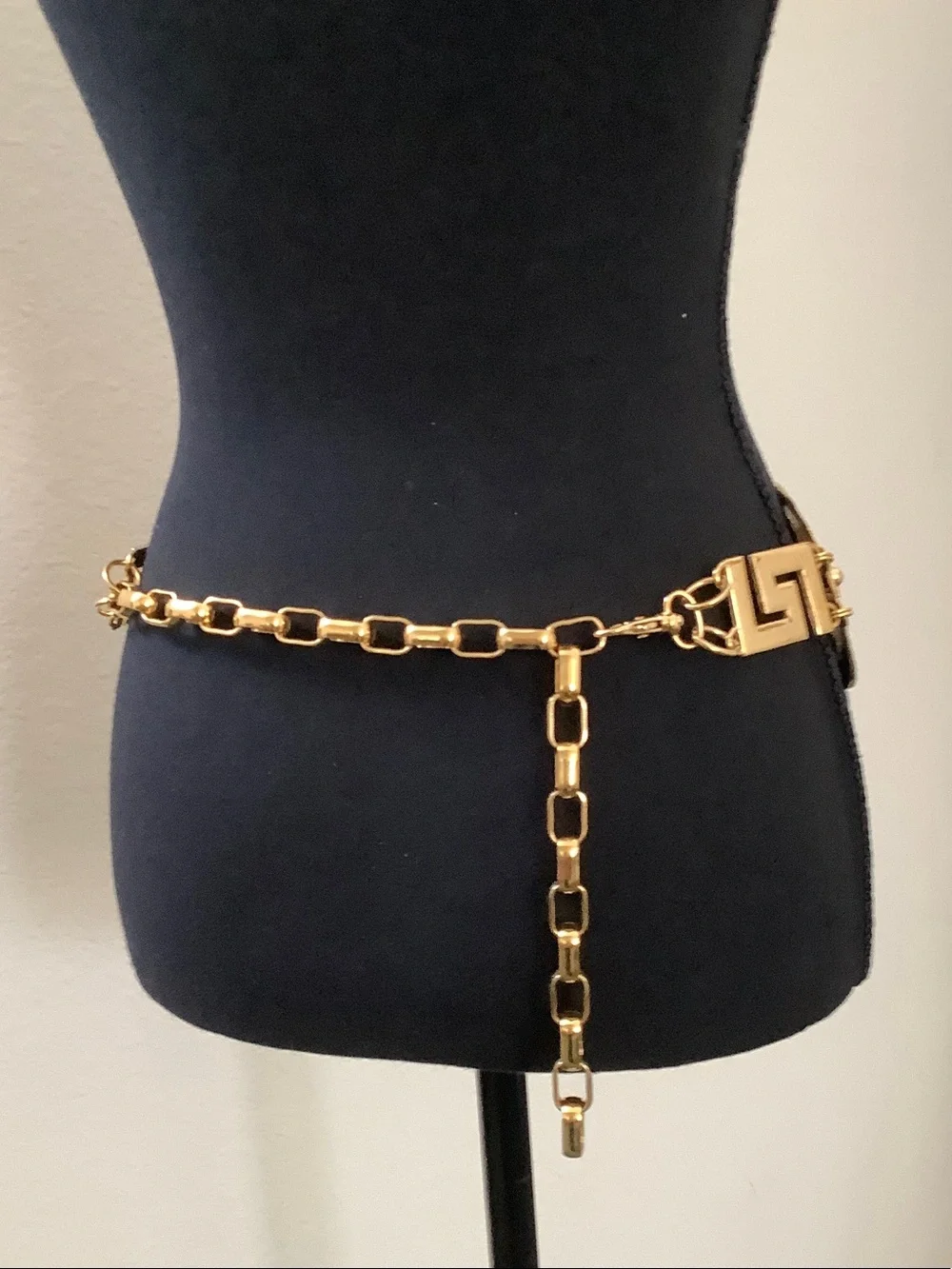 Gold Medallion Chain Waist Belt - Women Accessories